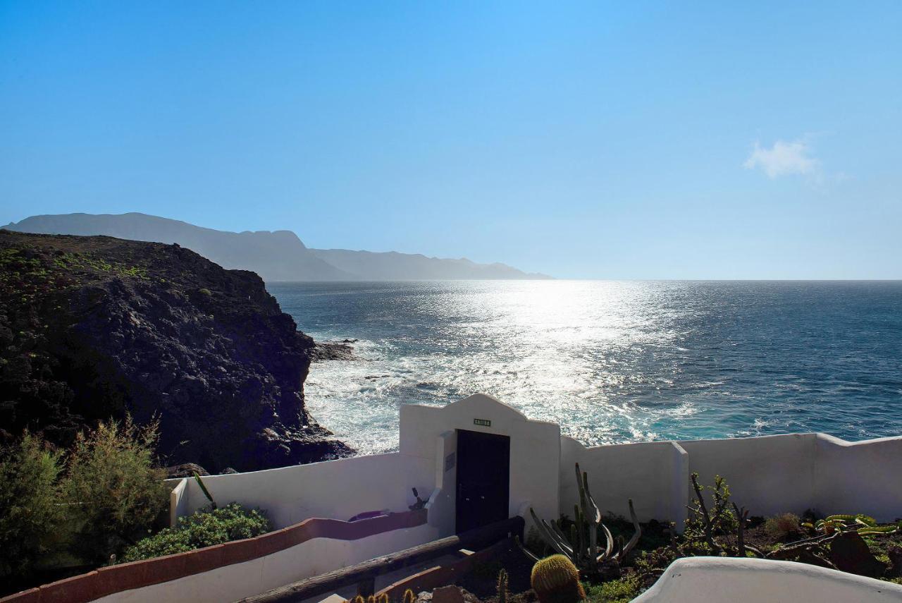 Villa Faro De Sardina Frente Al Mar à Gáldar Extérieur photo